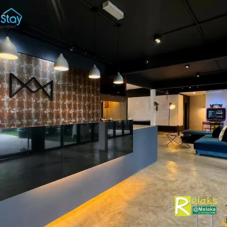 Modern Cave Guest House Walking Distance 5Mins To Jonker-2
